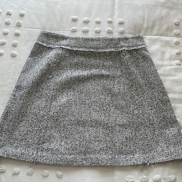 Ann Taylor Loft Skirt - Picture 4 of 4